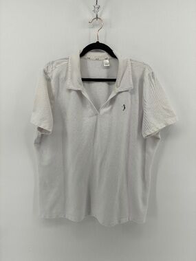 MASSIVE $10 SALE Liz Golf White Short Sleeve Crew Neck Tee